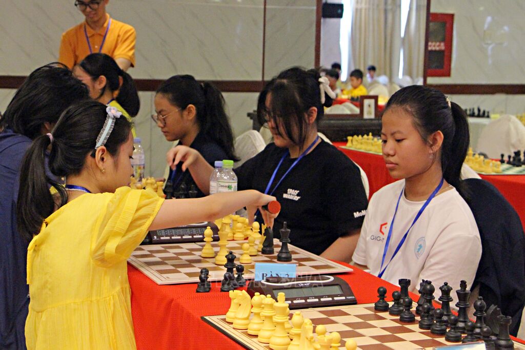 430名棋手角逐2024年全国优秀青少年国际象棋锦标赛